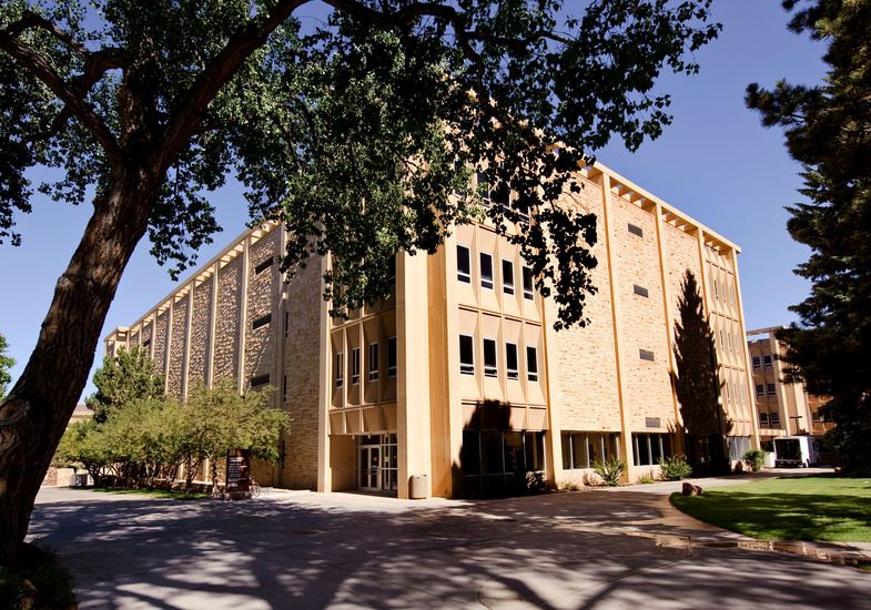 biological science building