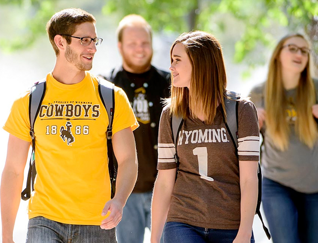 Students walking on Prexys Pasture